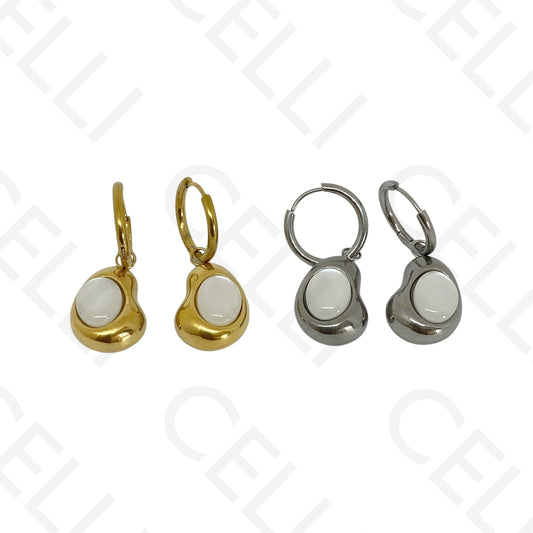 Brinco de aço - argola formato feijão