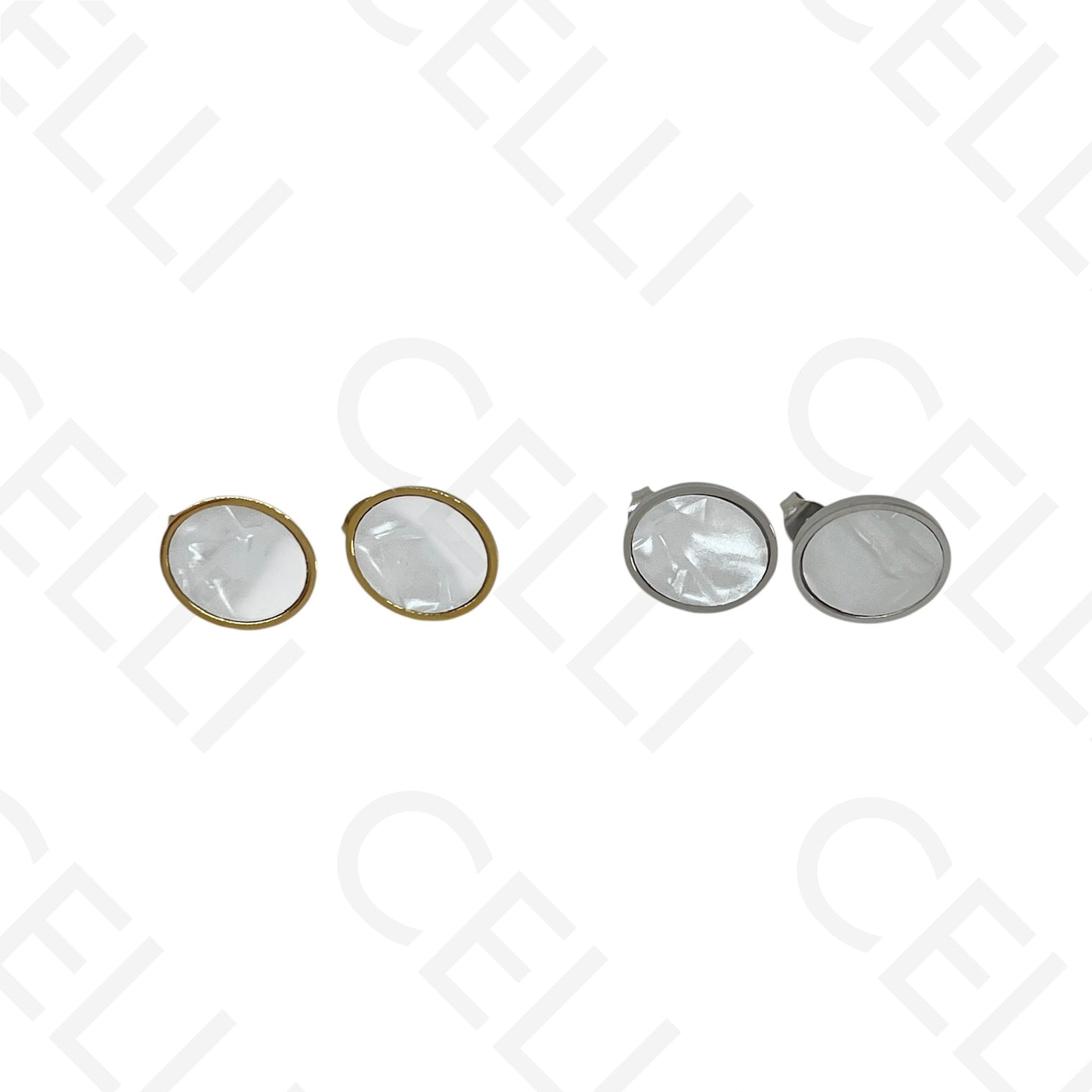 Steel earring - oval with mother-of-pearl