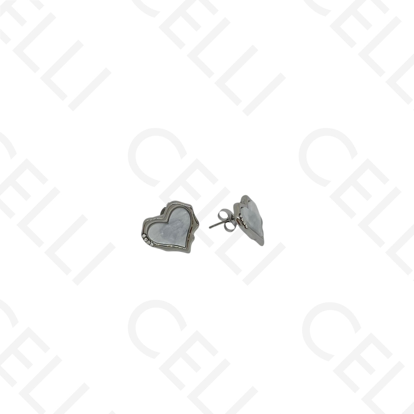 Brinco de aço - coração irregular madrepérola