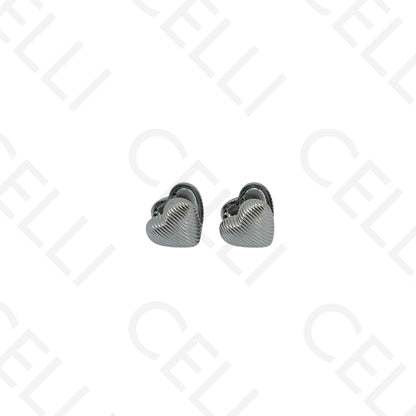 Brinco de aço - coração trabalhado