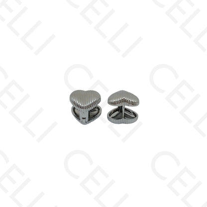 Brinco de aço - coração trabalhado