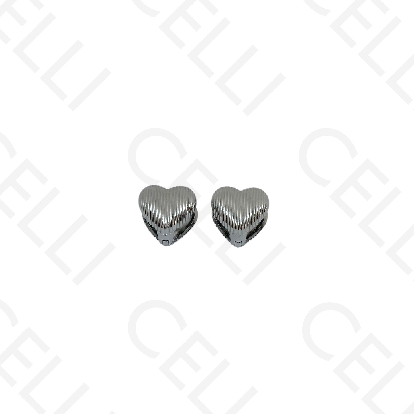 Brinco de aço - coração trabalhado