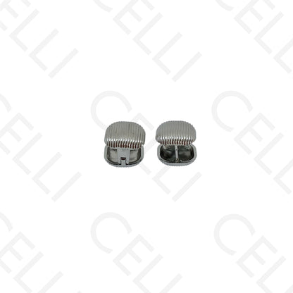 Brinco de aço - quadrado trabalhado