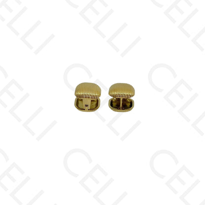 Brinco de aço - quadrado trabalhado