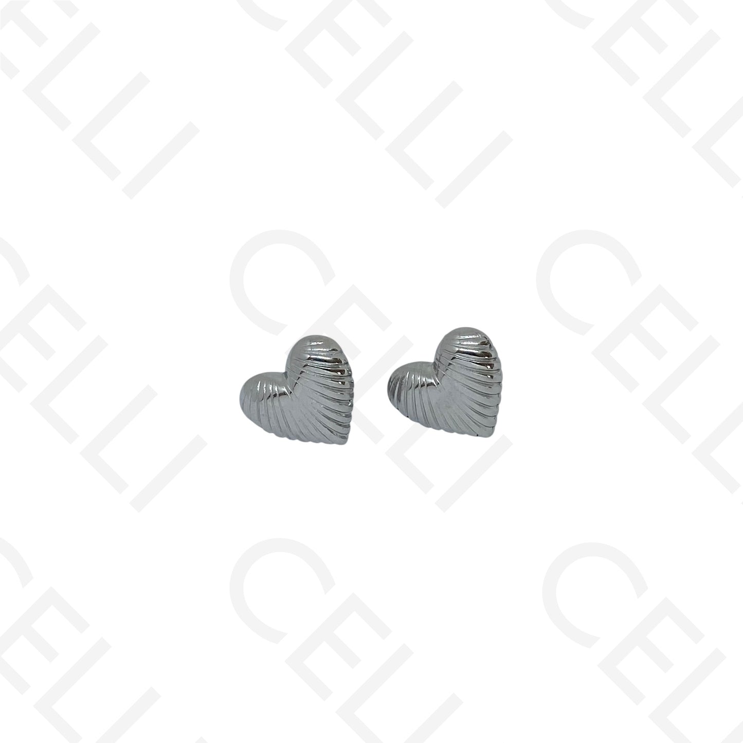 Brinco de aço - coração trabalhado