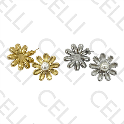 Steel Earring - detailed flower with pearl