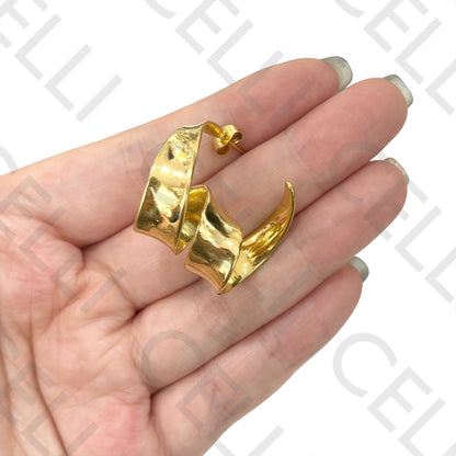 Steel earring - twisted