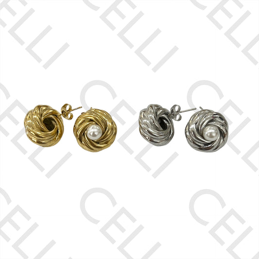 Steel Earring - detailed with pearl