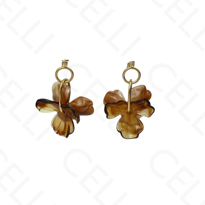 Brinco de aço - flor em resina