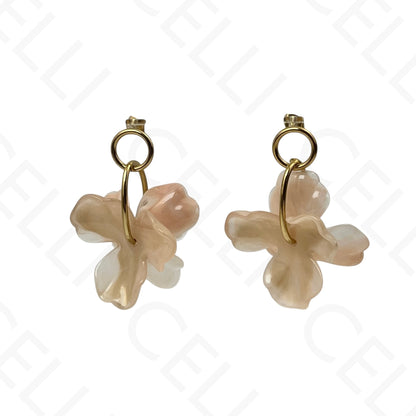 Brinco de aço - flor em resina