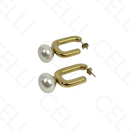 Brinco de aço - oval com pérola