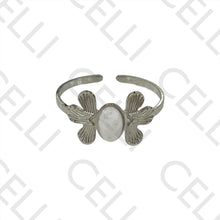 Cargar imagen en el visor de la galería, Anillo de Acero - Flor con piedra natural blanca
