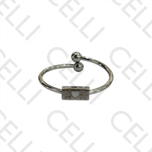 Cargar imagen en el visor de la galería, Anillo de Acero - Rectangular con corazón
