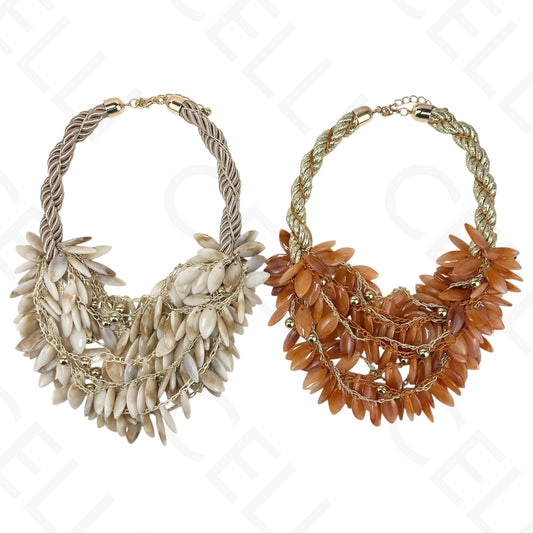 Colar de moda - cordão com peças em resina