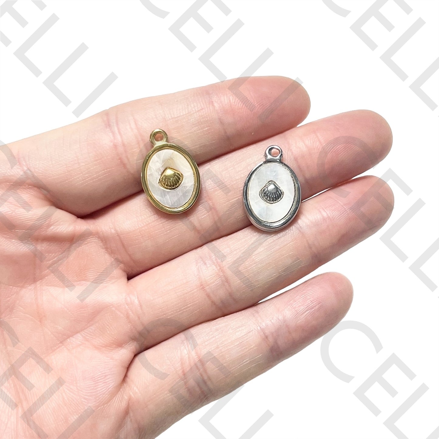 Medalha de Aço - concha com madrepérola