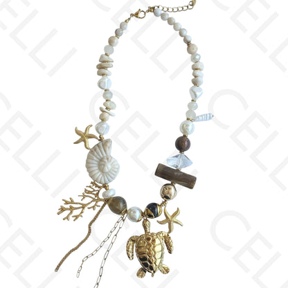 Colar de aço - pendente tartaruga e estrela do mar