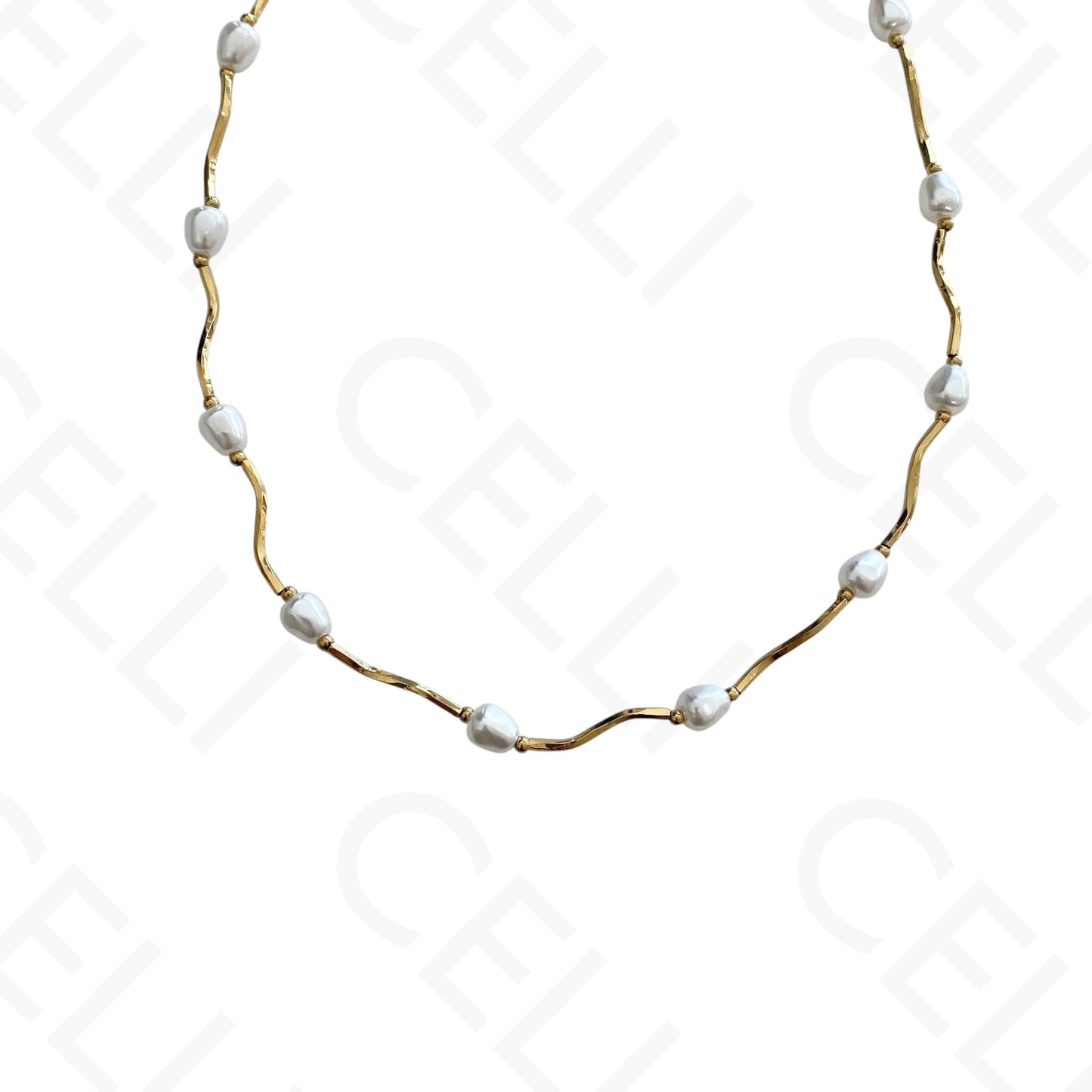 Colar de aço - pérolas entremeio