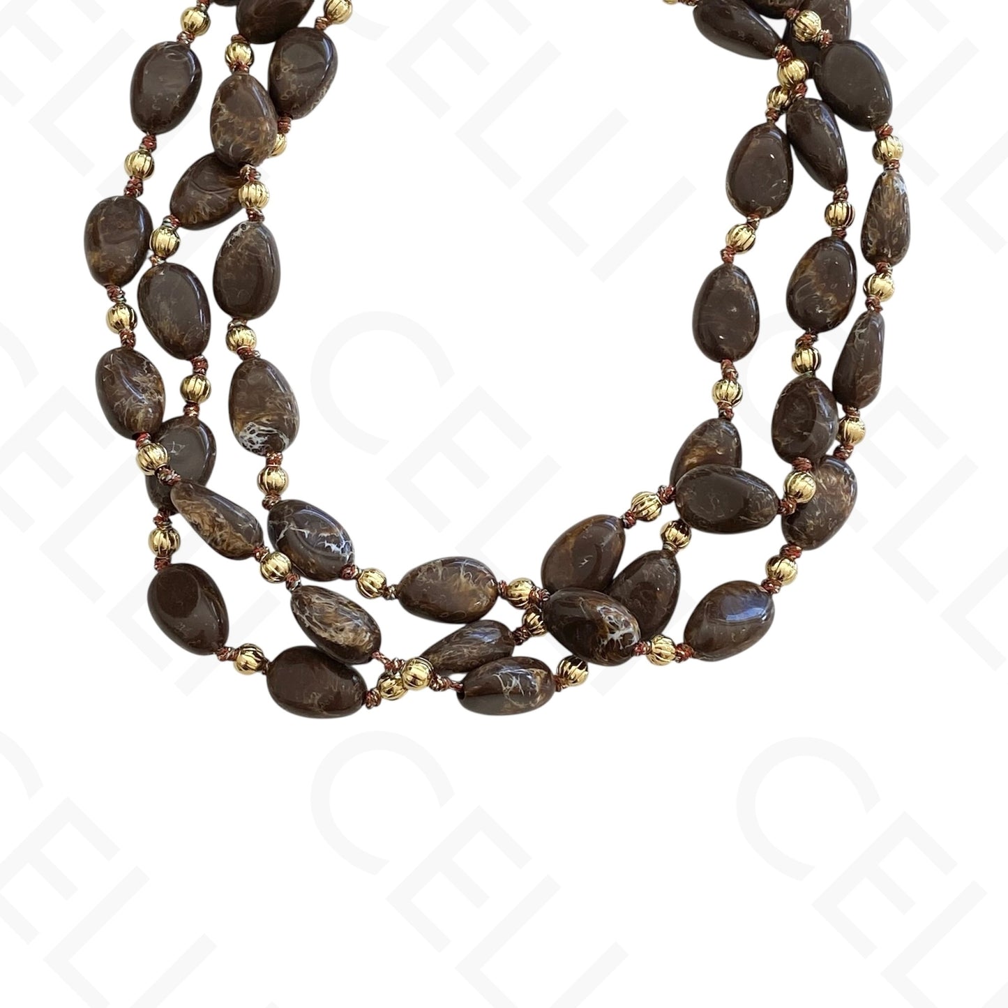 Colar de aço - contas de resina ovais