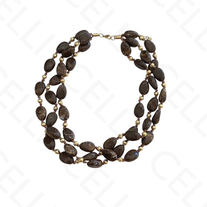 Colar de aço - contas de resina ovais