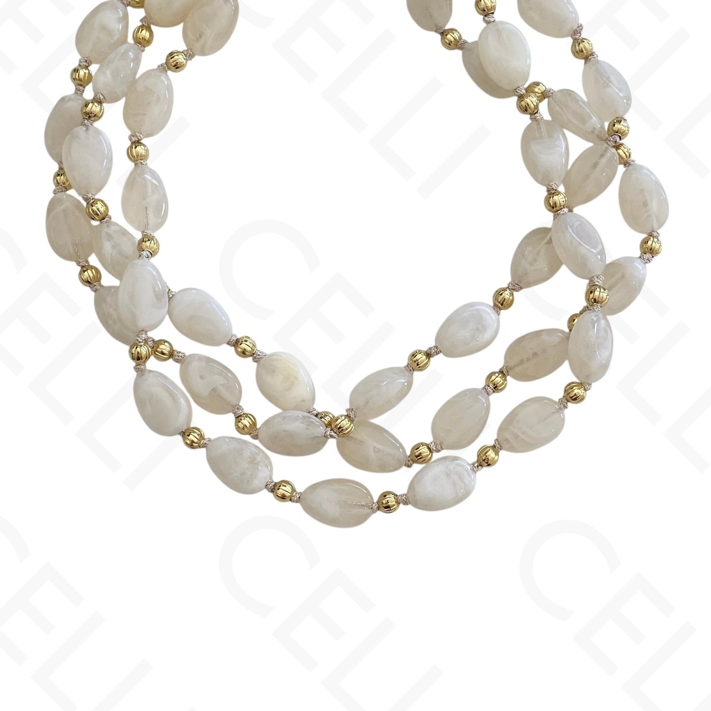 Colar de aço - contas de resina ovais