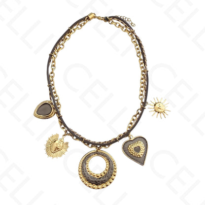 Colar de aço - multi fios com pendente pintado