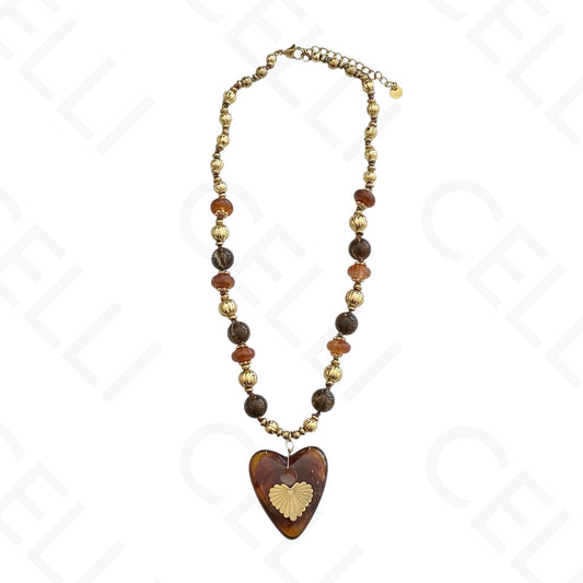 Collar de acero - cuentas de resina y corazón de resina grande