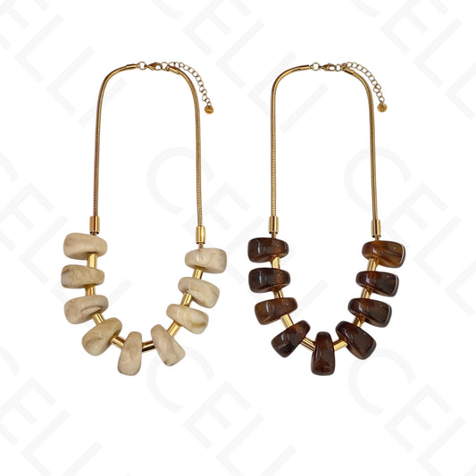 Collar de acero - cuentas de resina intermedias