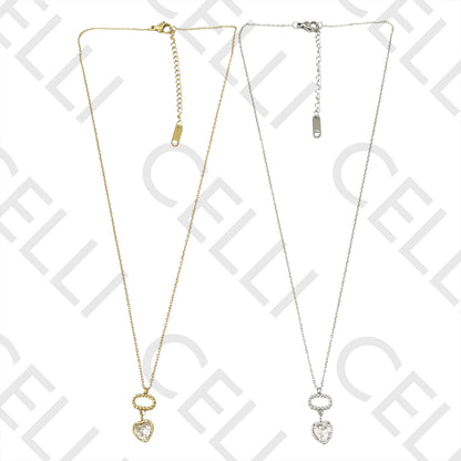 不锈钢项链 - 带有闪亮的心形吊坠