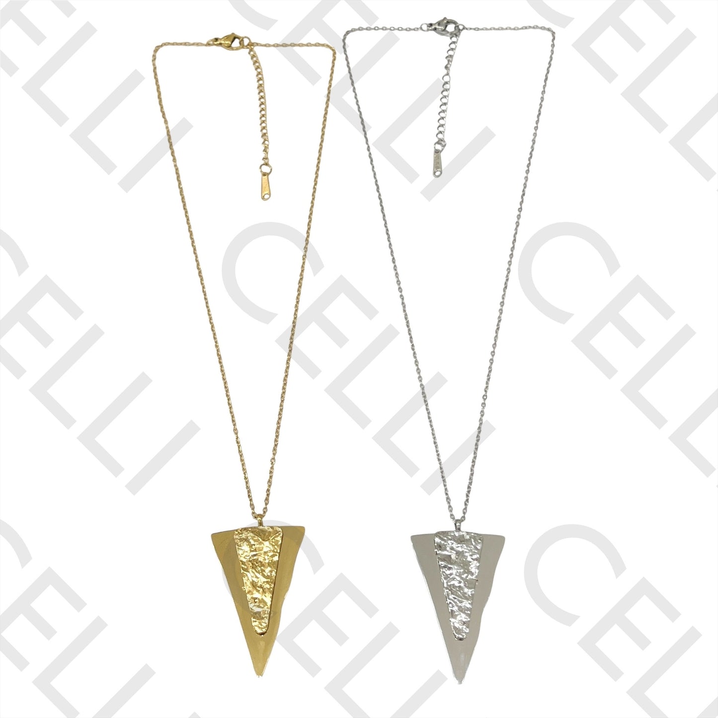 Colar de Aço - triângulo invertido