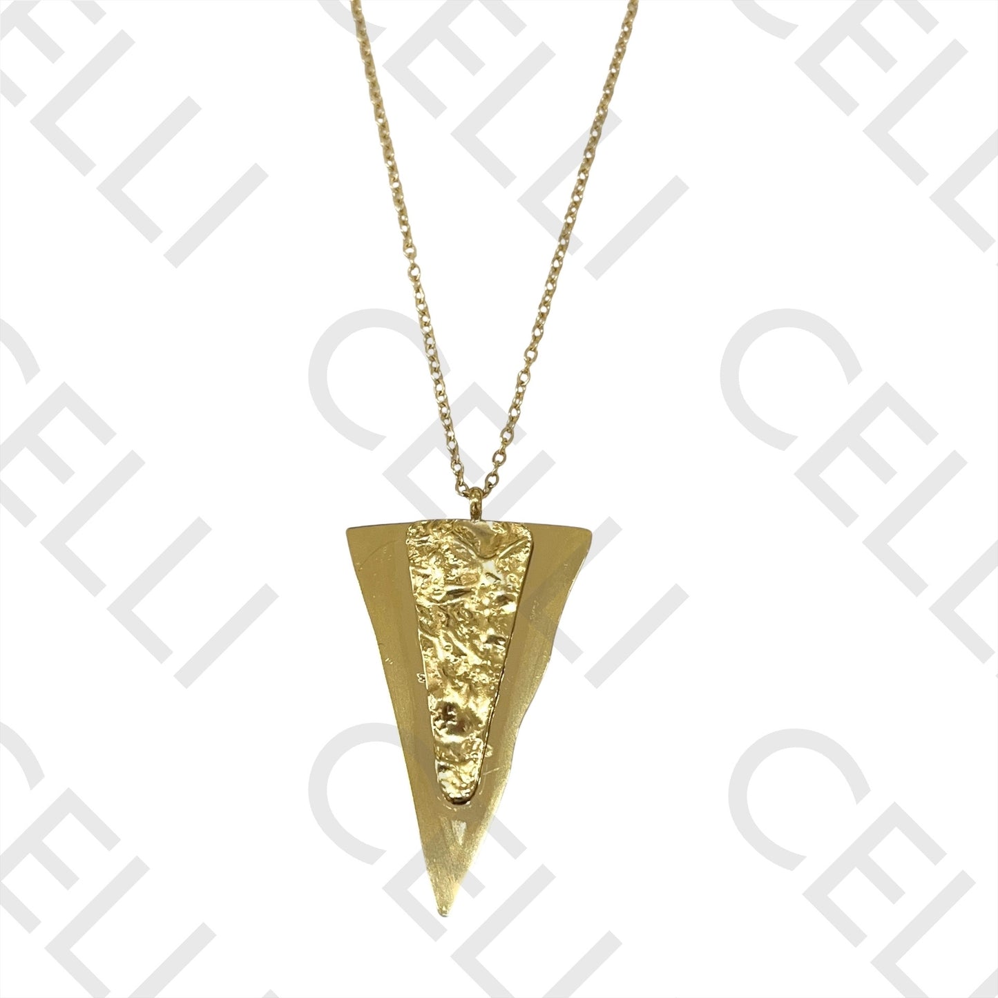 Colar de Aço - triângulo invertido