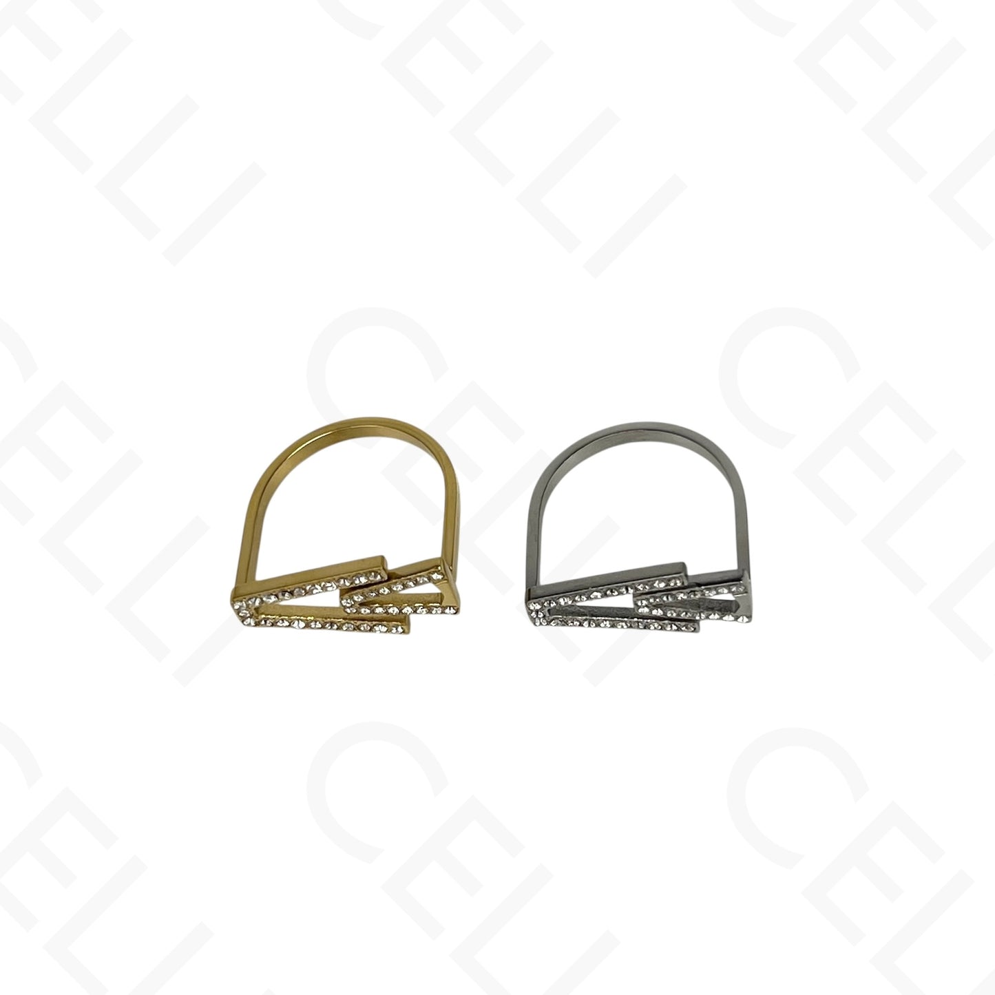 可调节钢制戒指 - 带闪亮的尖头椭圆