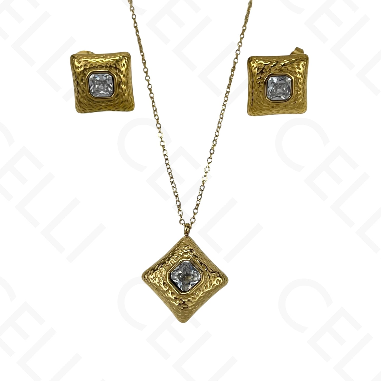 钢制耳环 - 带亮钻的方形雕刻