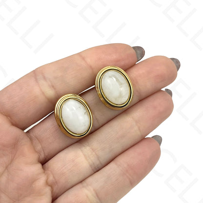 Brinco de aço - oval com resina