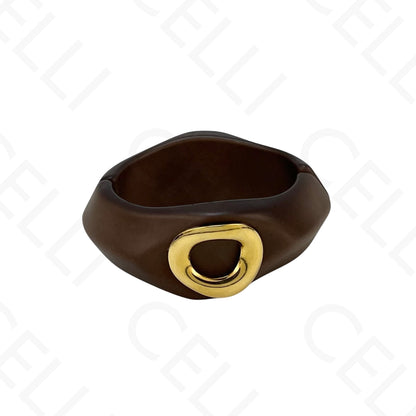 Bracelete de Aço - resina matte com acabamentos de aço