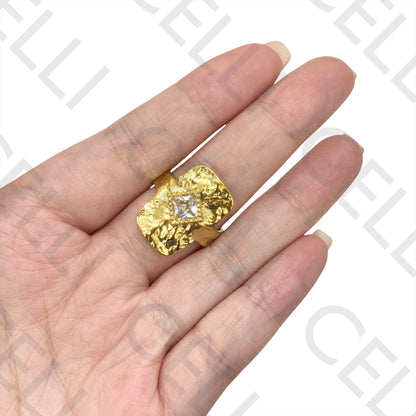 Steel Ring - hammered with brilliants