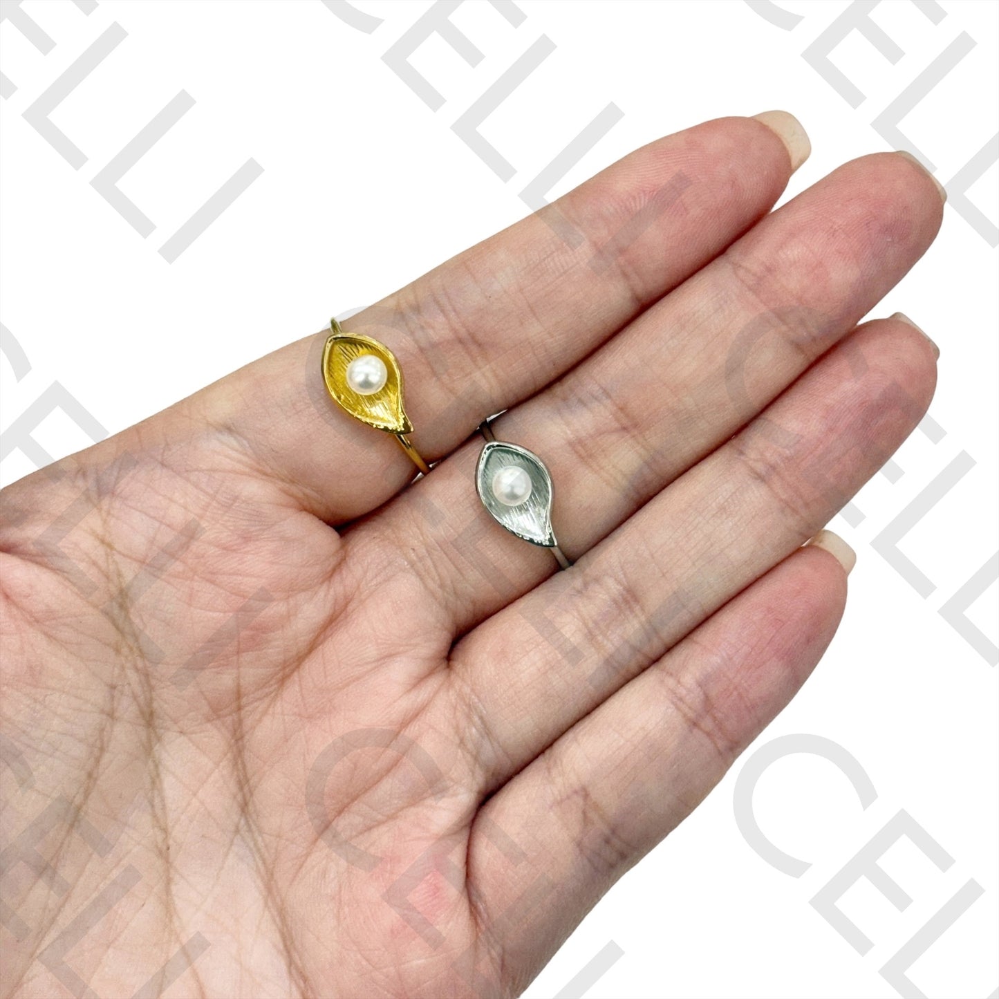 Steel Ring - shell with pearl