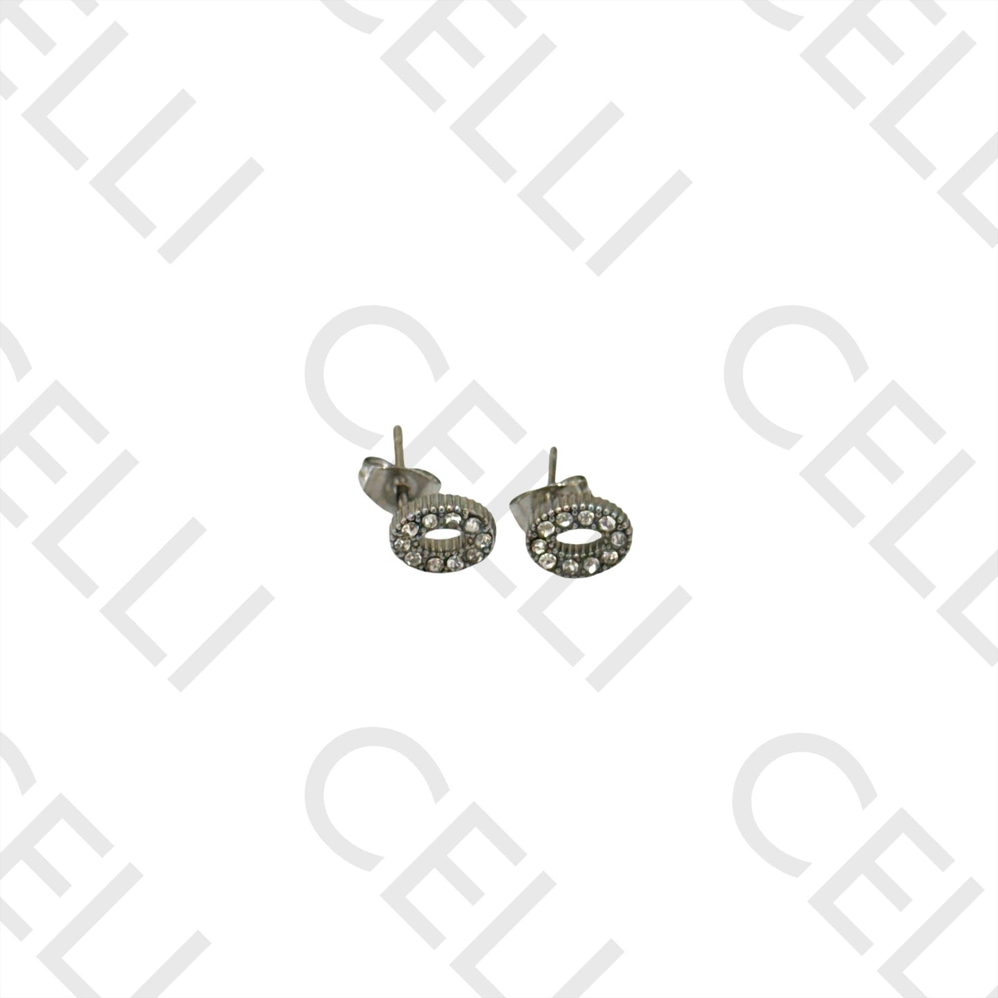 Salto de Acero - oval con diamantes