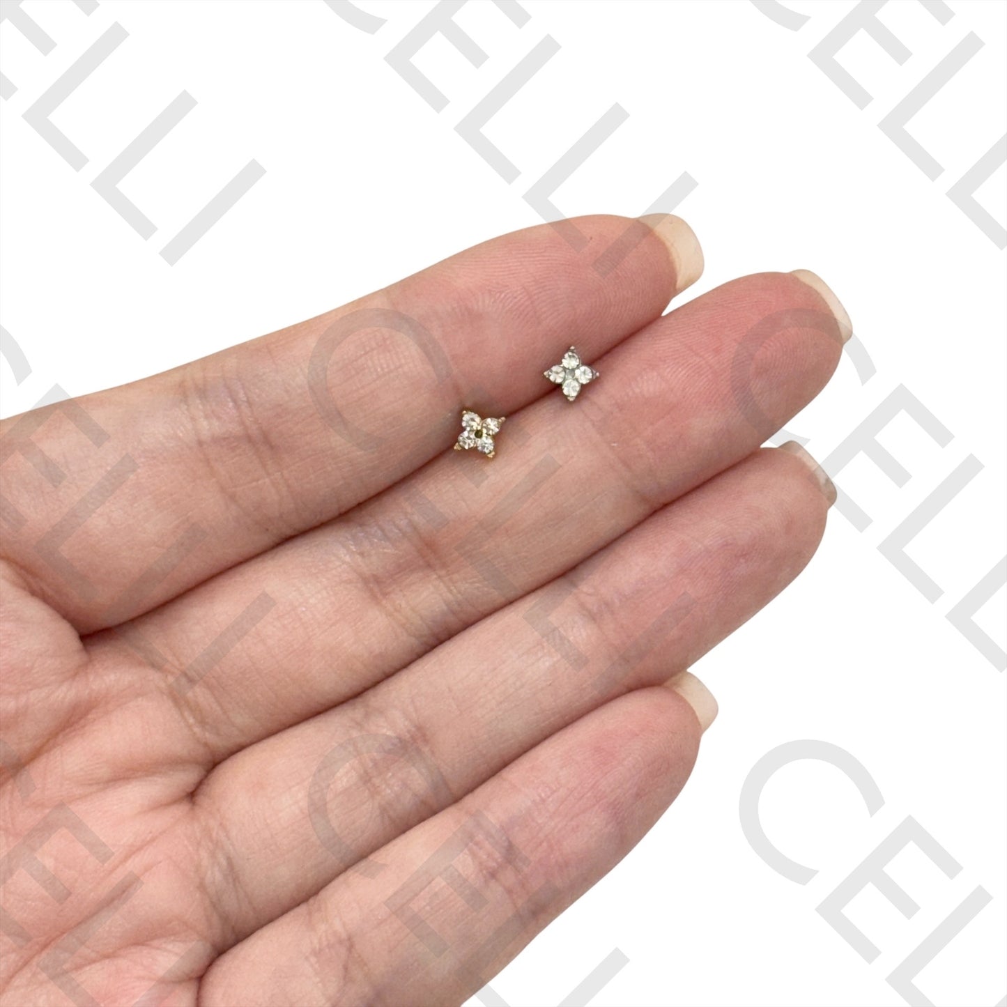 钢制耳环 - 带宝石的四叶草