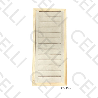 Exhibitor bracelets/rings