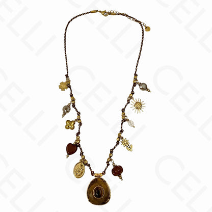 Collar de acero - múltiples colgantes, piedra natural, hilo de algodón