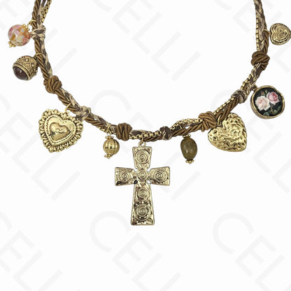 Collar de acero - múltiples colgantes, cruz grande, hilo de algodón