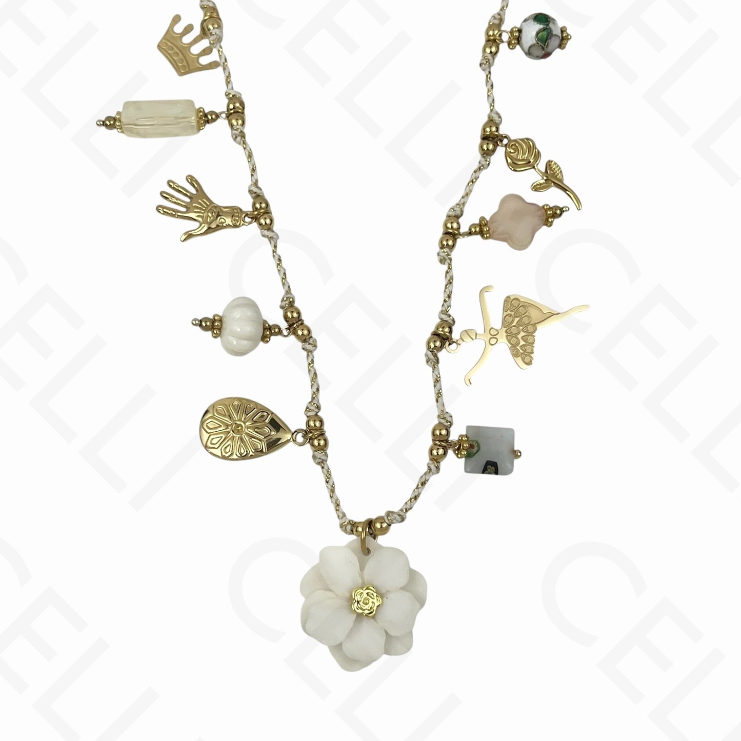 Collar de acero - múltiples colgantes, flor, hilo de algodón