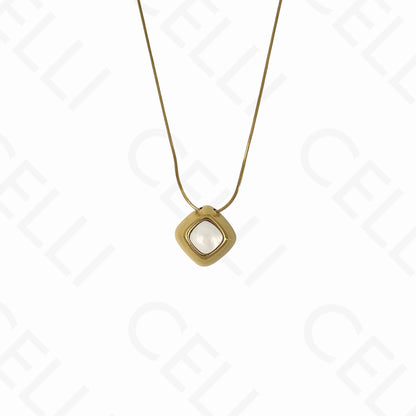 Collar de acero - cuadrado con nácar