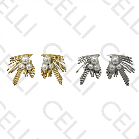 不锈钢耳环 - 带珍珠的翅膀