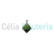 Carregar imagem no visualizador da galeria, Medalha de Aço com Pedra Natural
