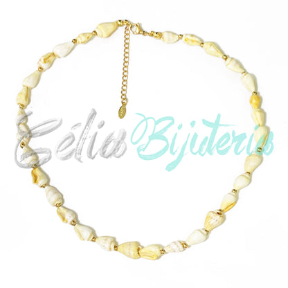 Colar de Búzios com Bolas e Fecho de Aço