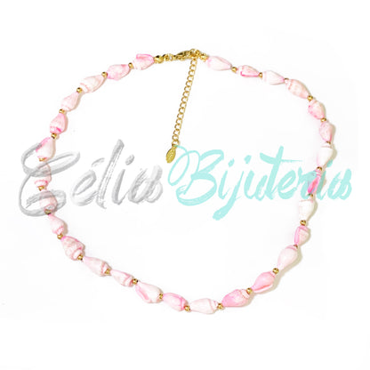 Colar de Búzios com Bolas e Fecho de Aço