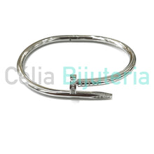 Cargar imagen en el visor de la galería, Brazalete/Pulsera de Acero - Clavo
