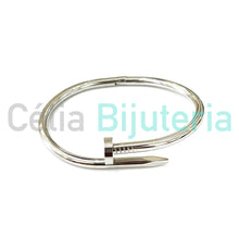 Cargar imagen en el visor de la galería, Brazalete/Pulsera de Acero - Clavo
