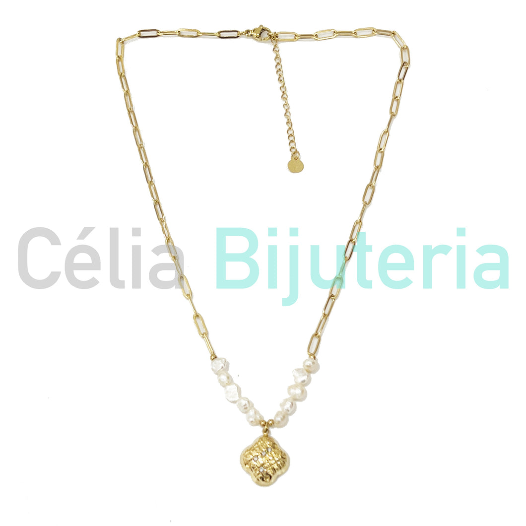 Collar de acero con perlas de agua dulce - trébol